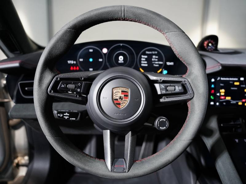 Occasion PORSCHE Taycan 598ch GTS MY23 2023 Gris Dolomite métallisé 96900 € à Lesménils