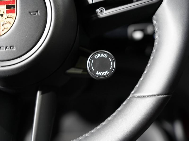 Occasion PORSCHE Taycan Cross Turismo 476ch 4 2023 Gris Volcano métallisé 86900 € à Lesménils