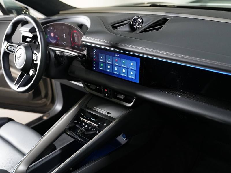 Occasion PORSCHE Macan 639ch Turbo 2024 Vert Aventurine métallisé 116900 € à Lesménils