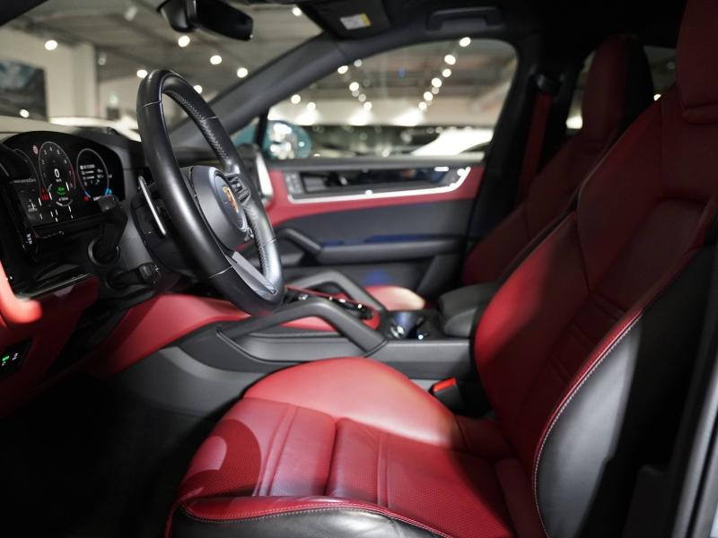 Occasion PORSCHE Cayenne Coupé 3.0 V6 462ch E-Hybrid 2023 Gris 112900 € à Lesménils