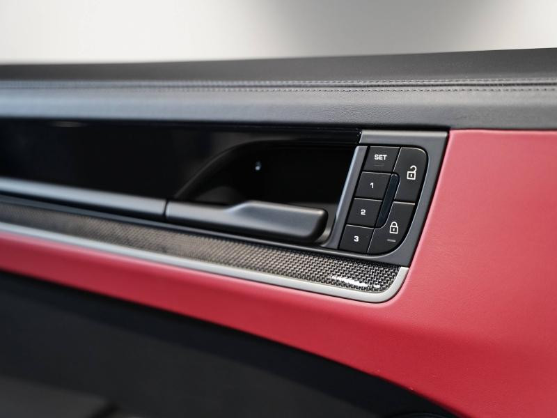 Occasion PORSCHE Cayenne Coupé 3.0 V6 462ch E-Hybrid 2023 Gris 112900 € à Lesménils