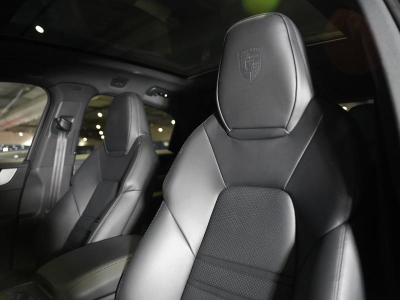 Occasion PORSCHE Cayenne Coupé 3.0 V6 519ch S E-Hybrid 2024 Gris Quartzite Métallisée 129900 € à Lesménils