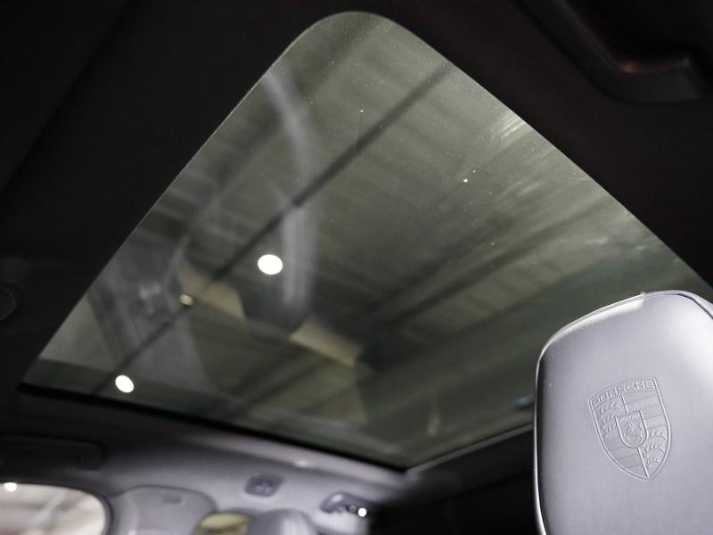 Occasion PORSCHE Cayenne Coupé 3.0 V6 519ch S E-Hybrid 2024 Gris Quartzite Métallisée 129900 € à Lesménils