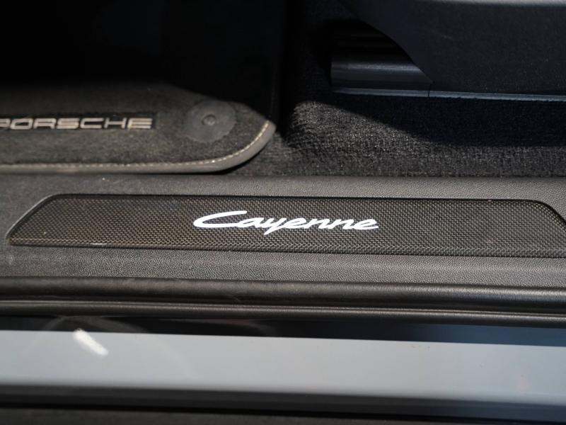 Occasion PORSCHE Cayenne Coupé 3.0 V6 462ch E-Hybrid 2023 Gris 112900 € à Lesménils