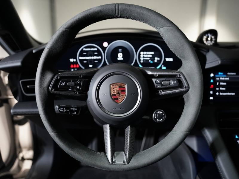 Occasion PORSCHE Taycan 598ch 4S avec batterie performance plus 2024 Craie 119900 € à Lesménils