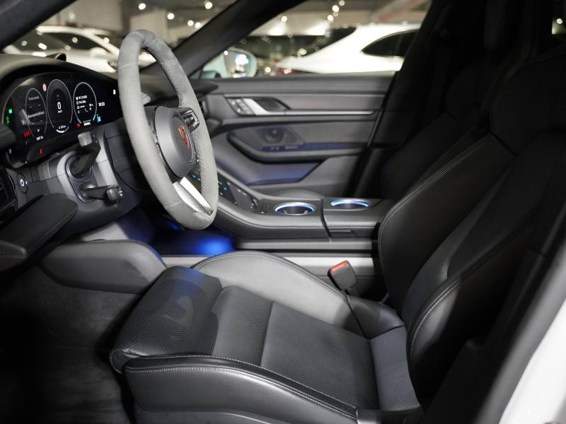 Occasion PORSCHE Taycan 598ch 4S avec batterie performance plus 2024 Craie 119900 € à Lesménils