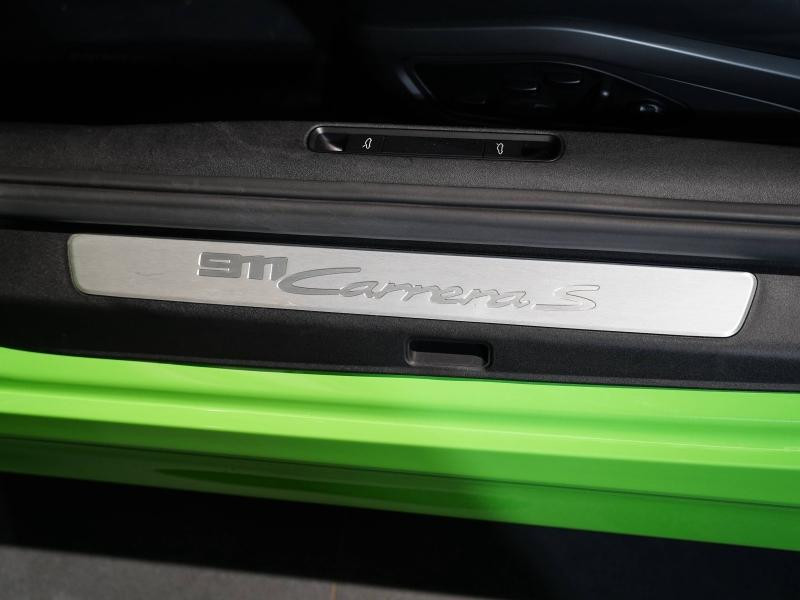 Used PORSCHE 911 Coupe 3.0 450ch S PDK MY20 2019 Vert Lezard € 146900 in Lesménils