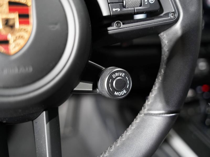 Used PORSCHE 911 Coupe 3.0 450ch S PDK MY20 2019 Vert Lezard € 146900 in Lesménils