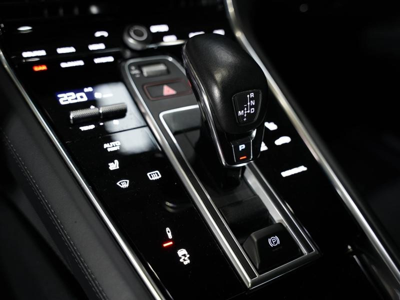 Used PORSCHE Panamera Spt Turismo 3.0 V6 462ch 4 E-Hybrid 2018 Argent Rhodium € 69900 in Lesménils