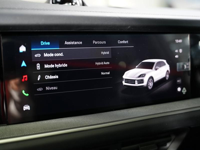 Used PORSCHE Cayenne 3.0 V6 470ch E-Hybrid 2025  € 129900 in Lesménils