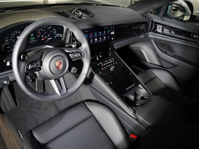 Used PORSCHE Panamera 2.9 V6 470ch 4 E-Hybrid 2025 Gris Volcano métallisé € 152900 in Lesménils