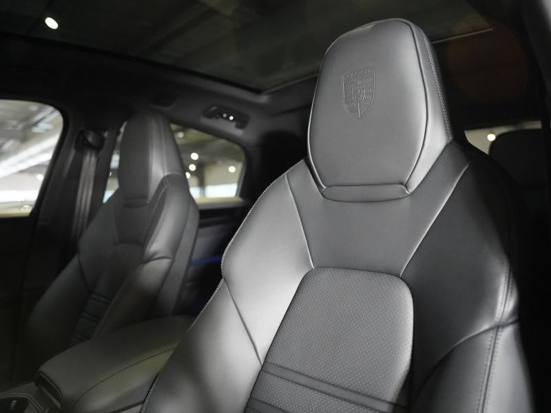 Used PORSCHE Cayenne Coupé 3.0 V6 470ch E-Hybrid Black Edition 2025 Gris Quartzite Métallisée € 138900 in Lesménils