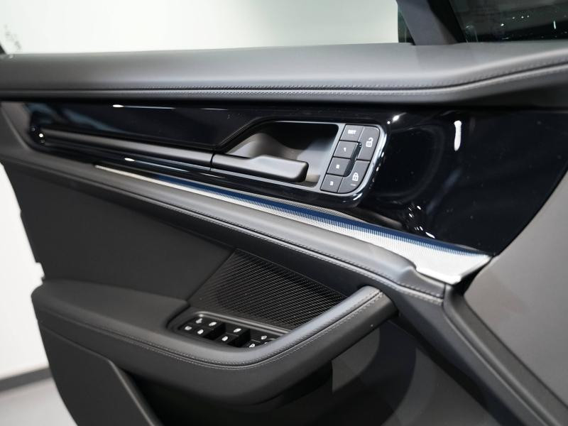 Used PORSCHE Panamera 2.9 V6 470ch 4 E-Hybrid 2025 Vert Aventurine métallisé € 149900 in Lesménils