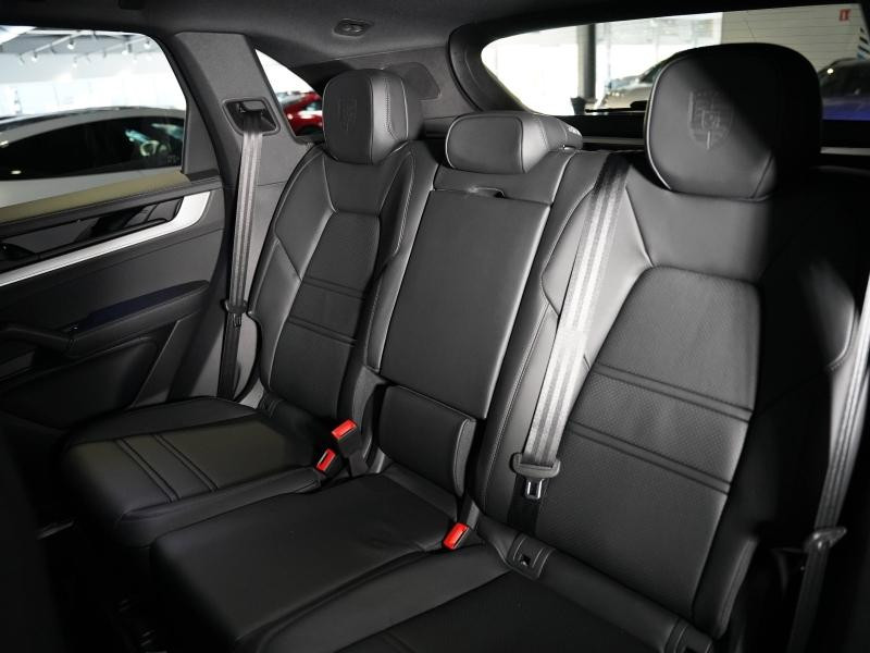 Used PORSCHE Cayenne 3.0 V6 519ch S E-Hybrid 2025 Gris Arctique Spéciale € 148900 in Lesménils