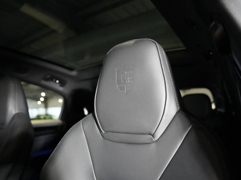 Used PORSCHE Cayenne Coupé 3.0 V6 470ch E-Hybrid Black Edition 2025 Gris Quartzite Métallisée € 138900 in Lesménils