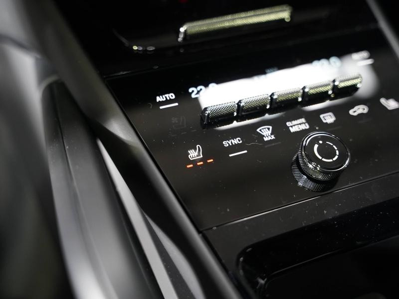 Used PORSCHE Cayenne Coupé 3.0 V6 519ch S E-Hybrid Black Edition 2025 Craie Spéciale € 155900 in Lesménils