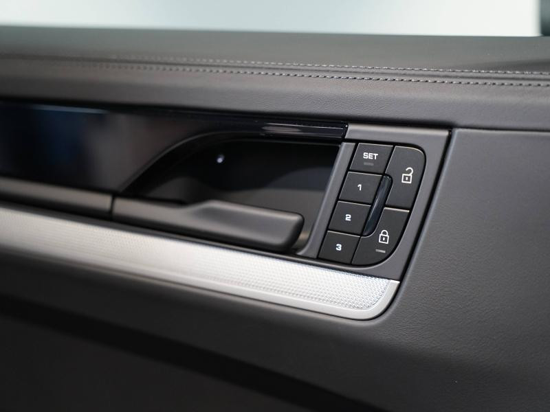 Used PORSCHE Cayenne 3.0 V6 519ch S E-Hybrid 2025 Gris Arctique Spéciale € 148900 in Lesménils