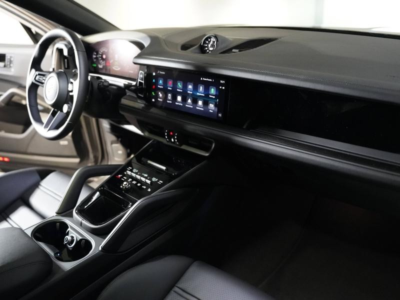 Used PORSCHE Cayenne Coupé 3.0 V6 470ch E-Hybrid Black Edition 2025 Gris Quartzite Métallisée € 138900 in Lesménils