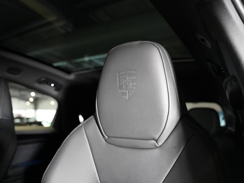 Used PORSCHE Cayenne Coupé 3.0 V6 519ch S E-Hybrid Black Edition 2025 Craie Spéciale € 155900 in Lesménils