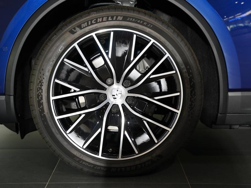 Used PORSCHE Macan 360ch MY25 2025 Bleu Gentiane métallisé € 88900 in Lesménils