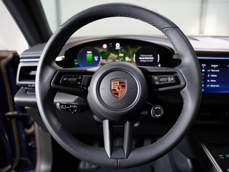 Used PORSCHE Macan 360ch MY25 2025 Bleu Gentiane métallisé € 88900 in Lesménils