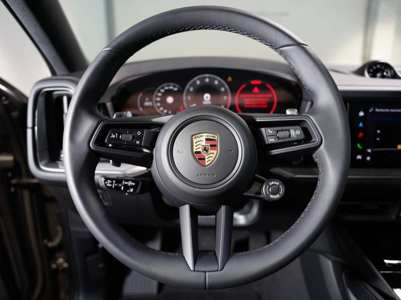 Used PORSCHE Cayenne Coupé 3.0 V6 470ch E-Hybrid 2025 Gris Quartzite Métallisée € 127900 in Lesménils