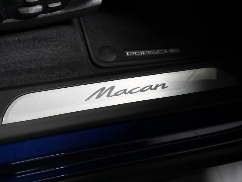 Used PORSCHE Macan 360ch MY25 2025 Bleu Gentiane métallisé € 88900 in Lesménils