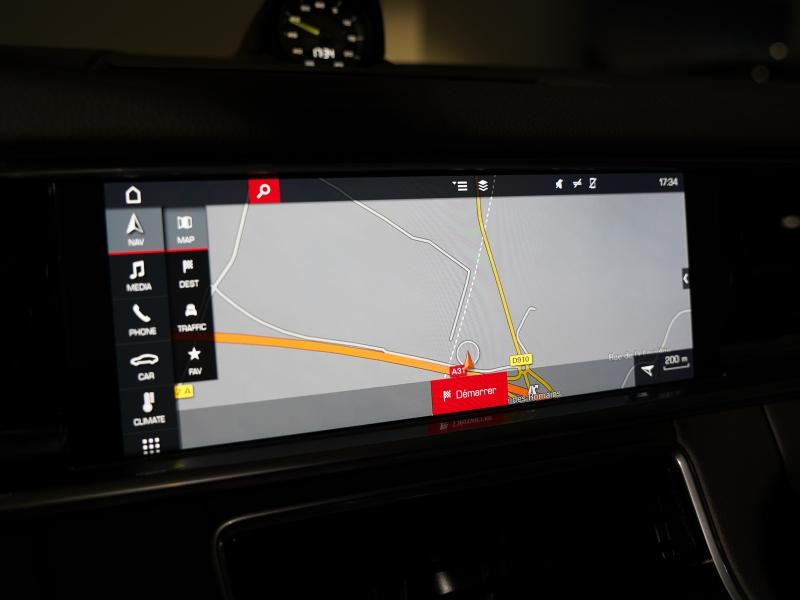 Used PORSCHE Panamera 3.0 V6 462ch 4 E-Hybrid 2018 Blanc Carrara € 69900 in Lesménils