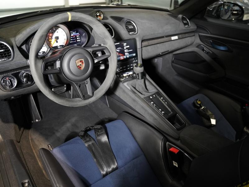 Used PORSCHE 718 Cayman 4.0 500ch GT4 RS 2023 Bleu Gentiane métallisé € 194900 in Lesménils