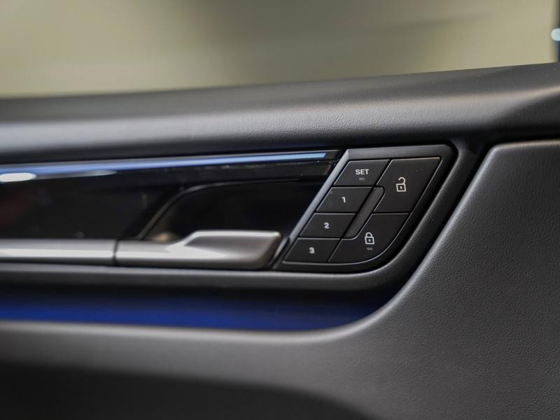 Occasion PORSCHE Macan 516ch 4S MY26 2025 Bleu Gentiane métallisé 99900 € à Lesménils