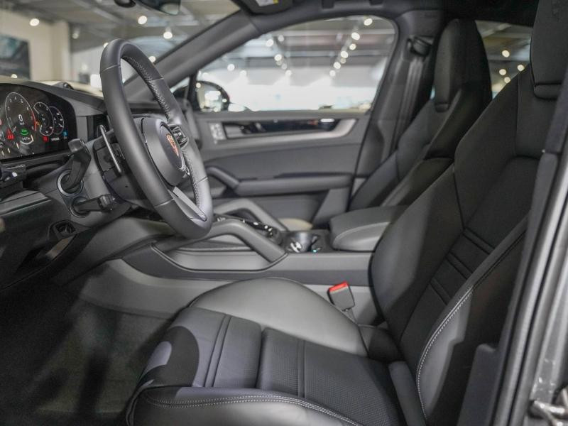 Used PORSCHE Cayenne Coupé 3.0 V6 470ch E-Hybrid Black Edition 2025 Gris Quartzite Métallisée € 138900 in Lesménils