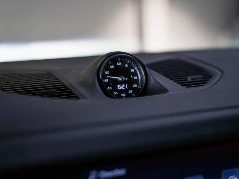 Used PORSCHE Cayenne Coupé 3.0 V6 470ch E-Hybrid Black Edition 2025 Gris Quartzite Métallisée € 138900 in Lesménils