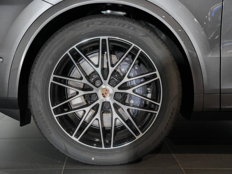 Used PORSCHE Cayenne Coupé 3.0 V6 470ch E-Hybrid Black Edition 2025 Gris Quartzite Métallisée € 138900 in Lesménils
