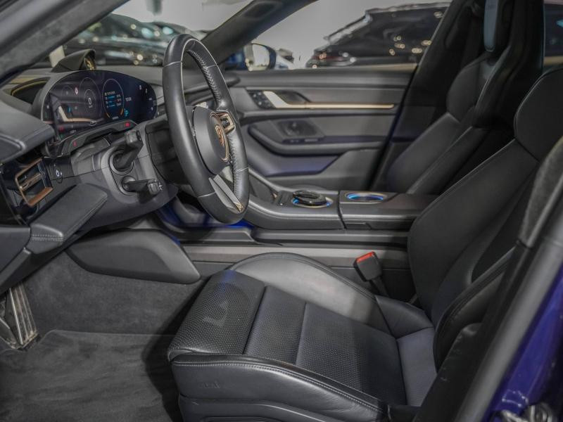 Used PORSCHE Taycan 761ch Turbo S MY21 2021 Bleu Gentiane métallisé € 89900 in Lesménils