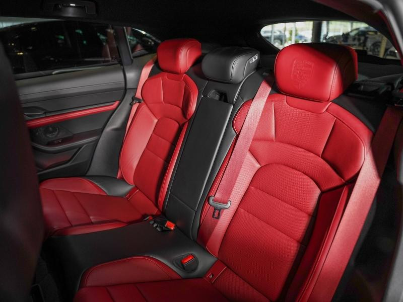 Used PORSCHE Taycan 571ch 4S avec batterie performance plus MY22 2022 Noir € 64900 in Lesménils