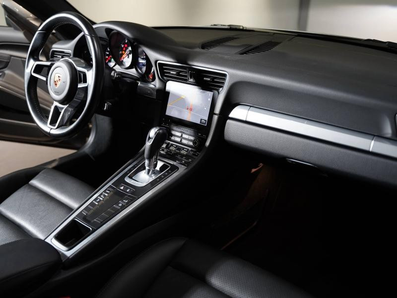 Occasion PORSCHE 911 Coupe 3.0 420ch 4S PDK 2017 Gris Quartz 106900 € à Lesménils