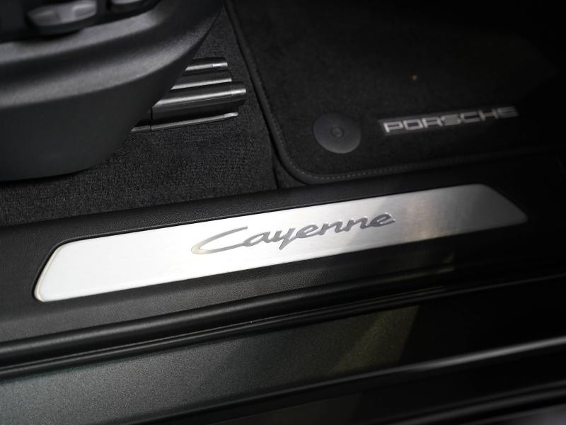 Occasion PORSCHE Cayenne 3.0 V6 470ch E-Hybrid 2025  129900 € à Lesménils