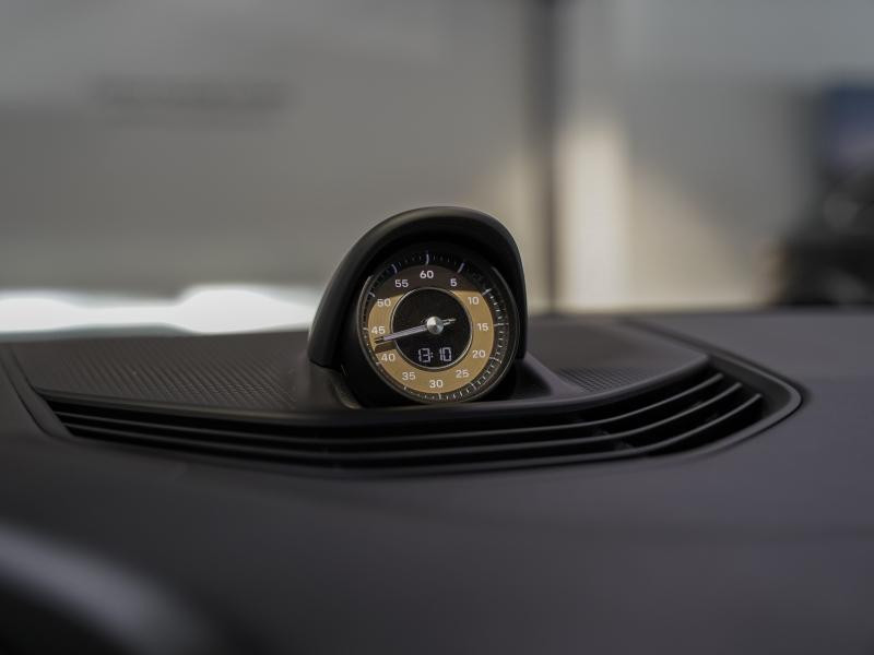 Used PORSCHE Taycan 761ch Turbo S MY21 2021 Bleu Gentiane métallisé € 89900 in Lesménils