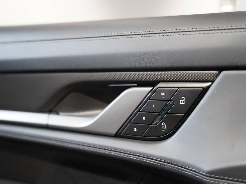 Occasion PORSCHE Taycan 598ch 4S avec batterie performance plus 2024 Craie 119900 € à Lesménils