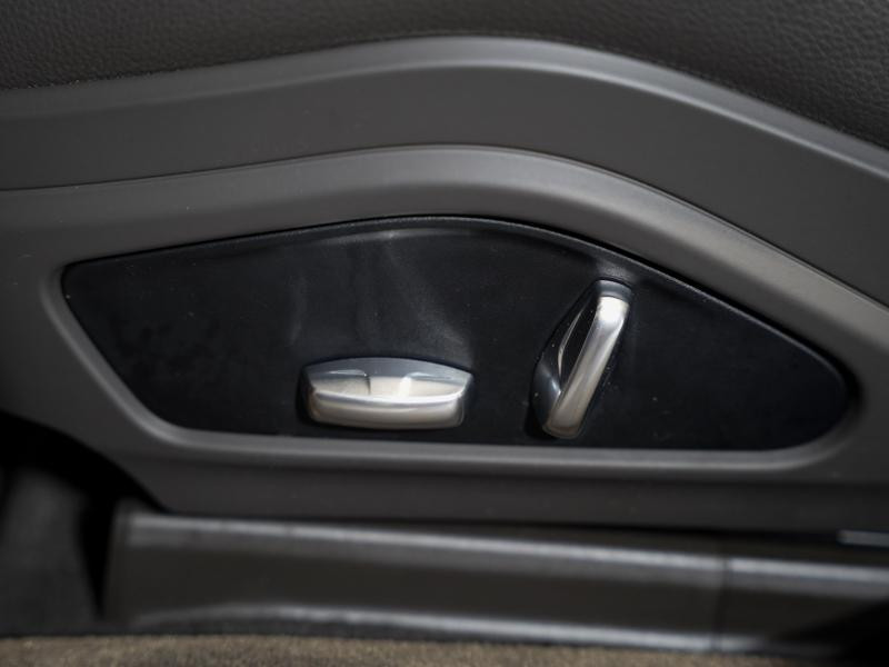 Occasion PORSCHE Panamera 3.0 V6 462ch 4 E-Hybrid 2018 Blanc Carrara 69900 € à Lesménils