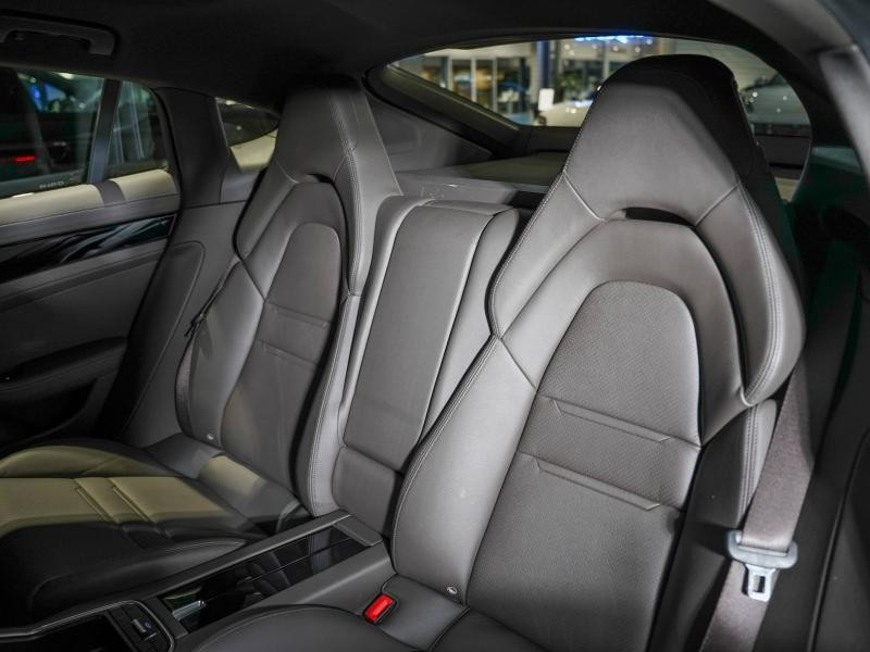 Occasion PORSCHE Panamera 3.0 V6 462ch 4 E-Hybrid 2018 Blanc Carrara 69900 € à Lesménils