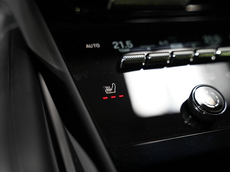 Occasion PORSCHE Cayenne 3.0 V6 470ch E-Hybrid 2025  129900 € à Lesménils