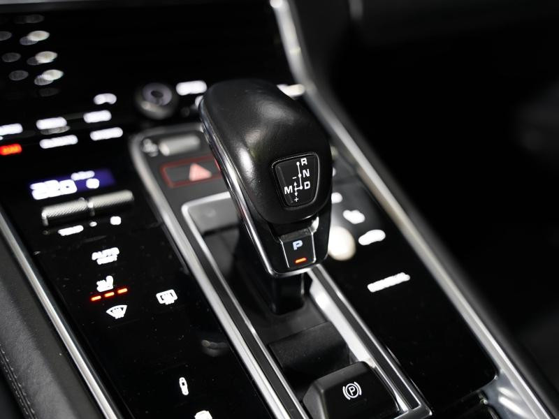 Occasion PORSCHE Panamera Spt Turismo 3.0 V6 462ch 4 E-Hybrid Euro6d-T 19cv 2019 Gris Volcano 69900 € à Lesménils