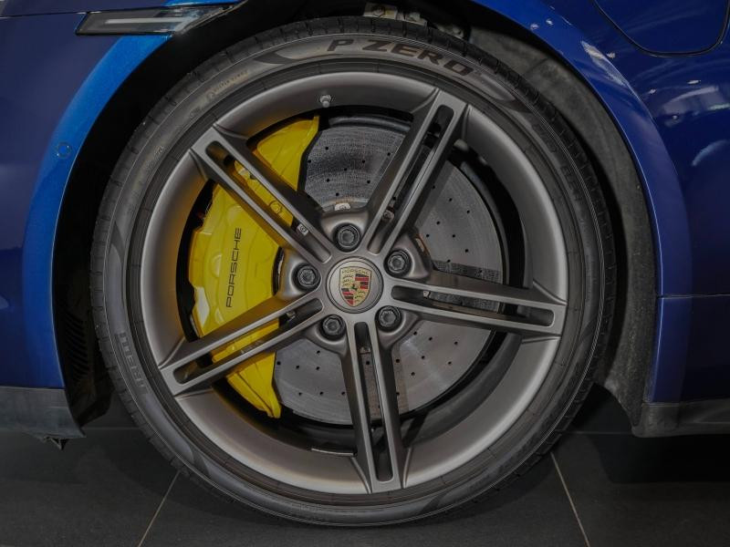 Used PORSCHE Taycan 761ch Turbo S MY21 2021 Bleu Gentiane métallisé € 89900 in Lesménils