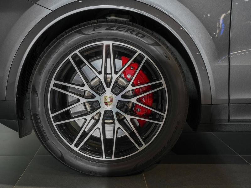 Used PORSCHE Cayenne Coupé 3.0 V6 519ch S E-Hybrid 2024 Gris Quartzite Métallisée € 124900 in Lesménils