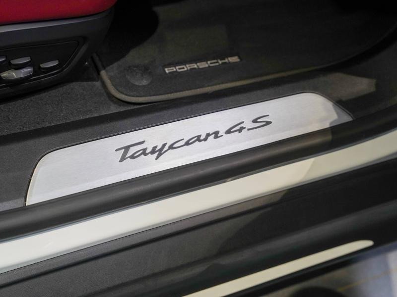 Occasion PORSCHE Taycan 530ch 4S MY21 2020 Blanc 58900 € à Lesménils