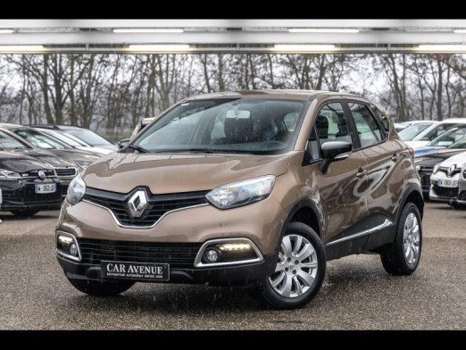 Occasion RENAULT Captur 0.9L Zen Clim Radars Regulateur Garantie 12 mois 2017 Brun Cappucino 11 390 € à Metz