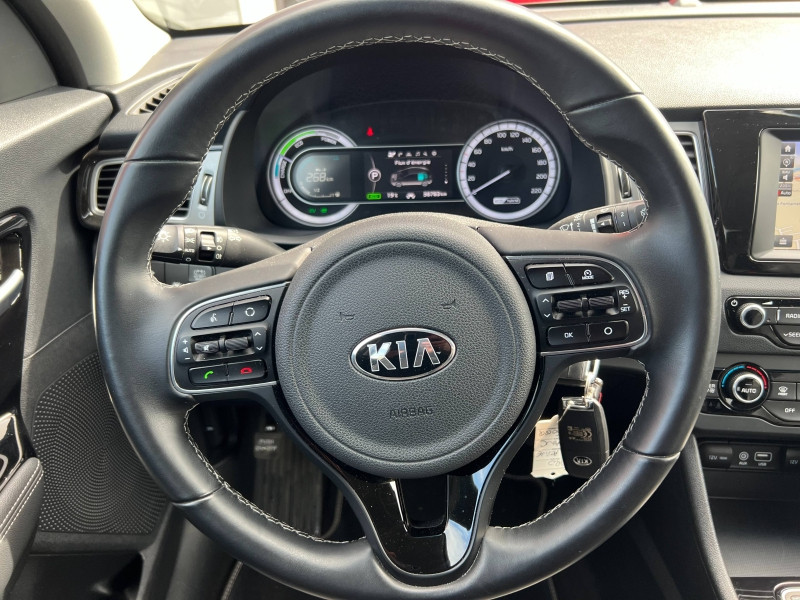 Used KIA Niro 1.6 GDi 105ch ISG + électrique 43.5ch Design DCT6 Euro6d-T CLIM GPS GARANTIE 07-2026 2019 Noir Ebene métallisé € 19490 in Metz