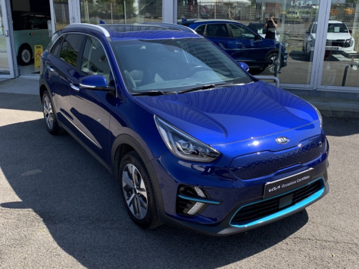 Used KIA e-Niro Premium 204ch GPS CLIM CAMERA GARANTIE 04-2029 2022 Yacht blue m € 28,990 in Metz