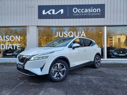 Occasion NISSAN Qashqai e-POWER 190ch Tekna+ 2022 CAMERA GPS CARPLAY GARANTIE 12-2026 2023 Blanc Lunaire (Spéciale) 32 990 € à Metz